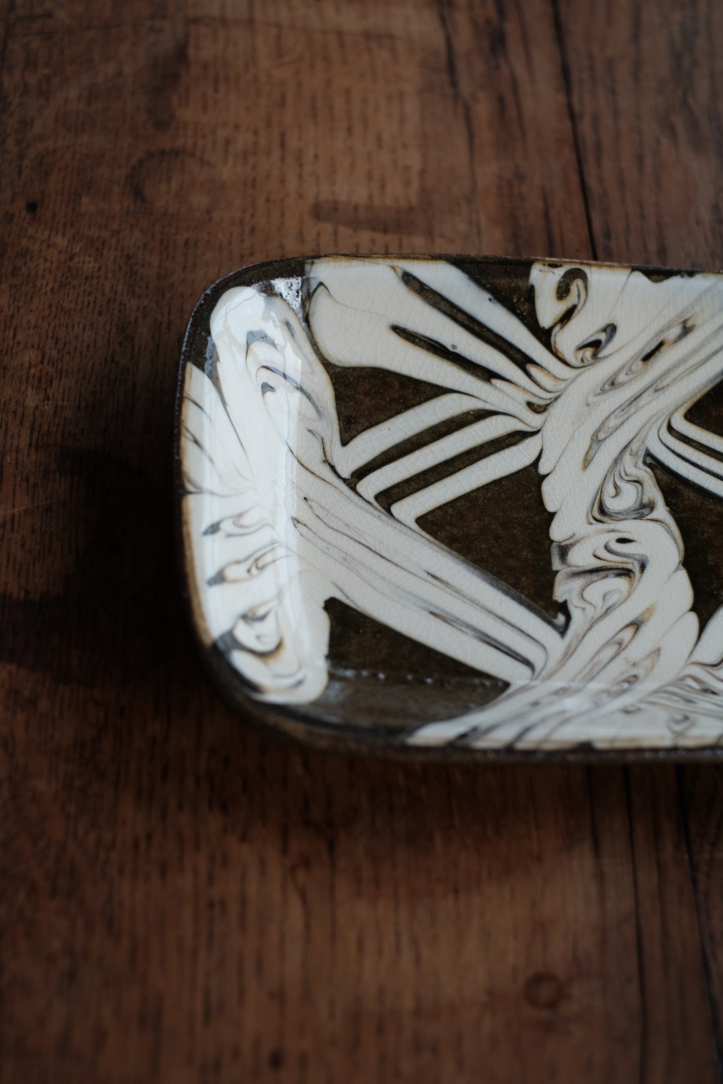 SLIPWARE PLATE / GREEN L①