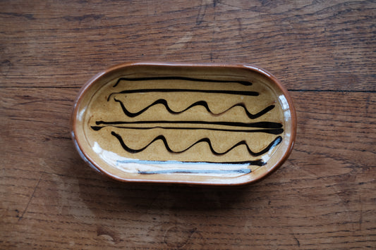 Slipware Footed Plate