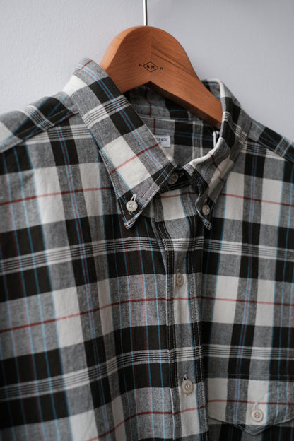 MADRAS B.D. LS SHIRT / ECRU × OLIVE