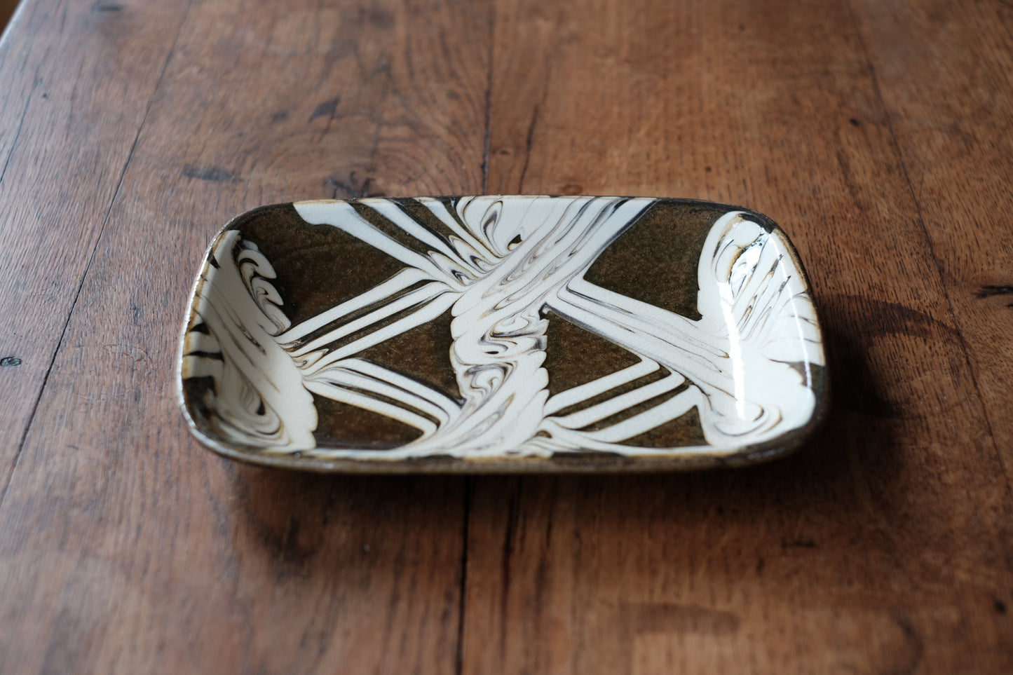 SLIPWARE PLATE / GREEN L①