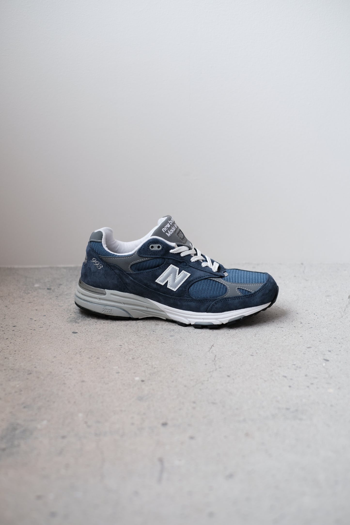 MR993VI / Indigo