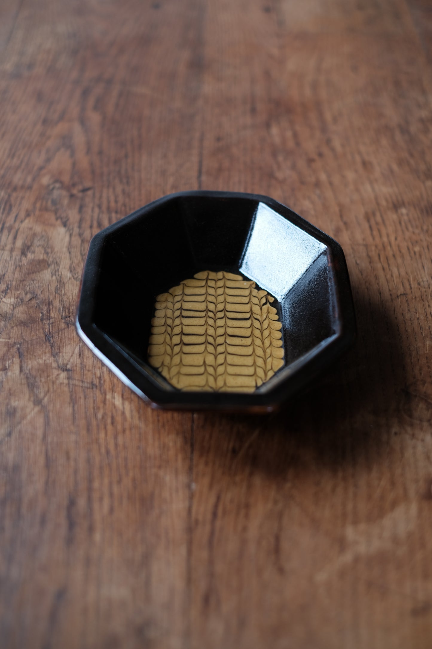 Slipware Octagonal Bowl