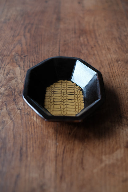 Slipware Octagonal Bowl