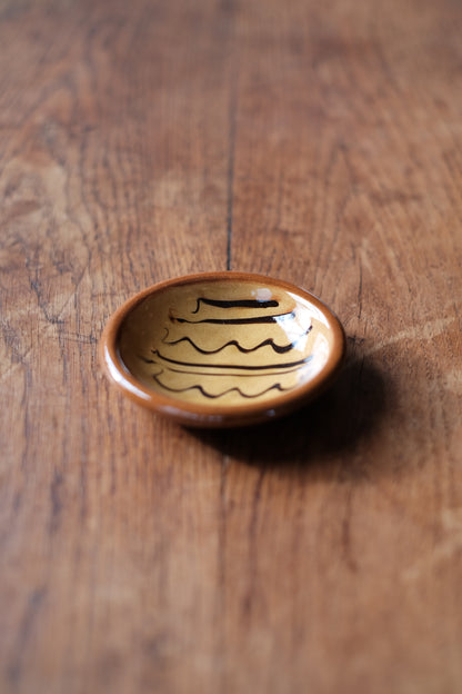 Slipware Plate XS / Light Brown