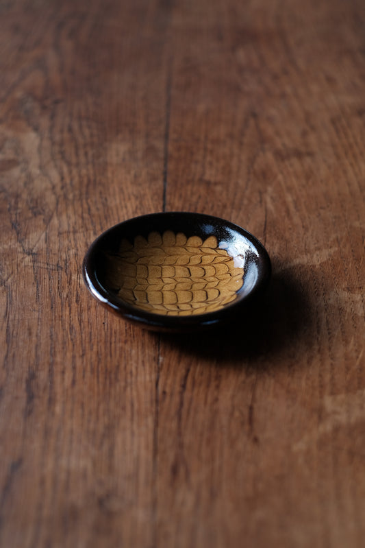 Slipware Plate XS / Brown