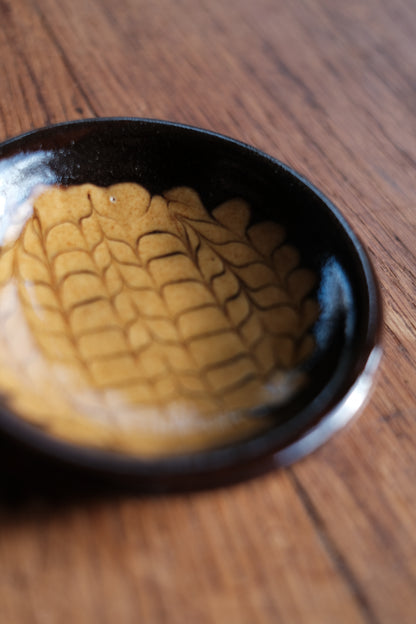 Slipware Plate XS / Brown