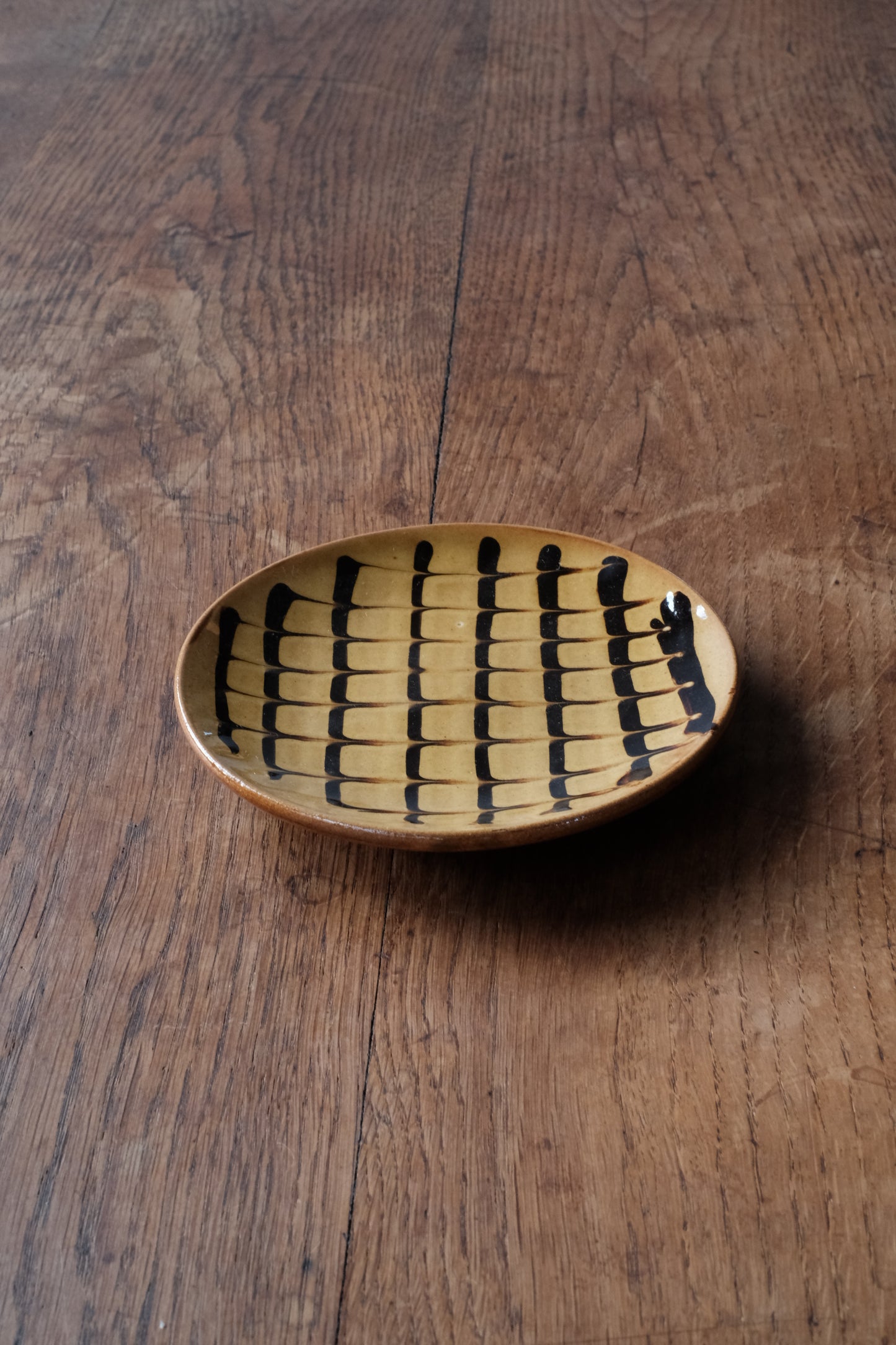 Slipware Plate S