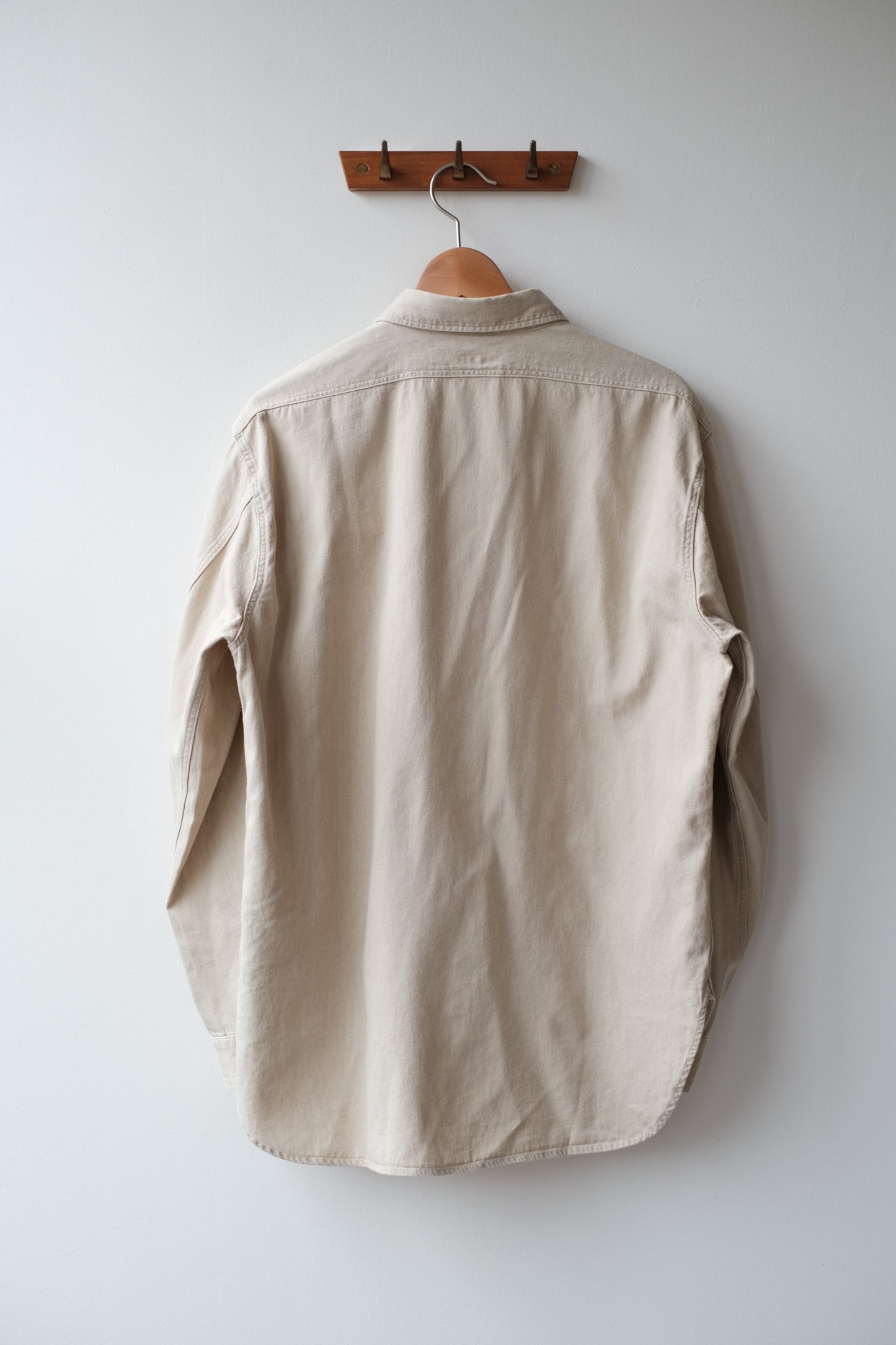 WORKADAY SHIRT / SAND BEIGE